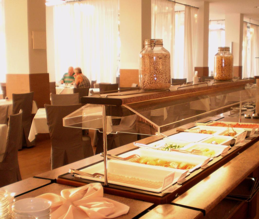 埃莱塔度假酒店 卡法斯 外观 照片